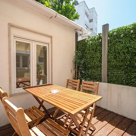 Guestready - Sleek Flat Near The Botanical Garden Appartamento Lisbona
