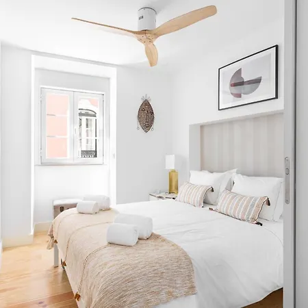 Apartamento Joivy Principe Real 2br With Terrace Nearby Botanical Garden Of *